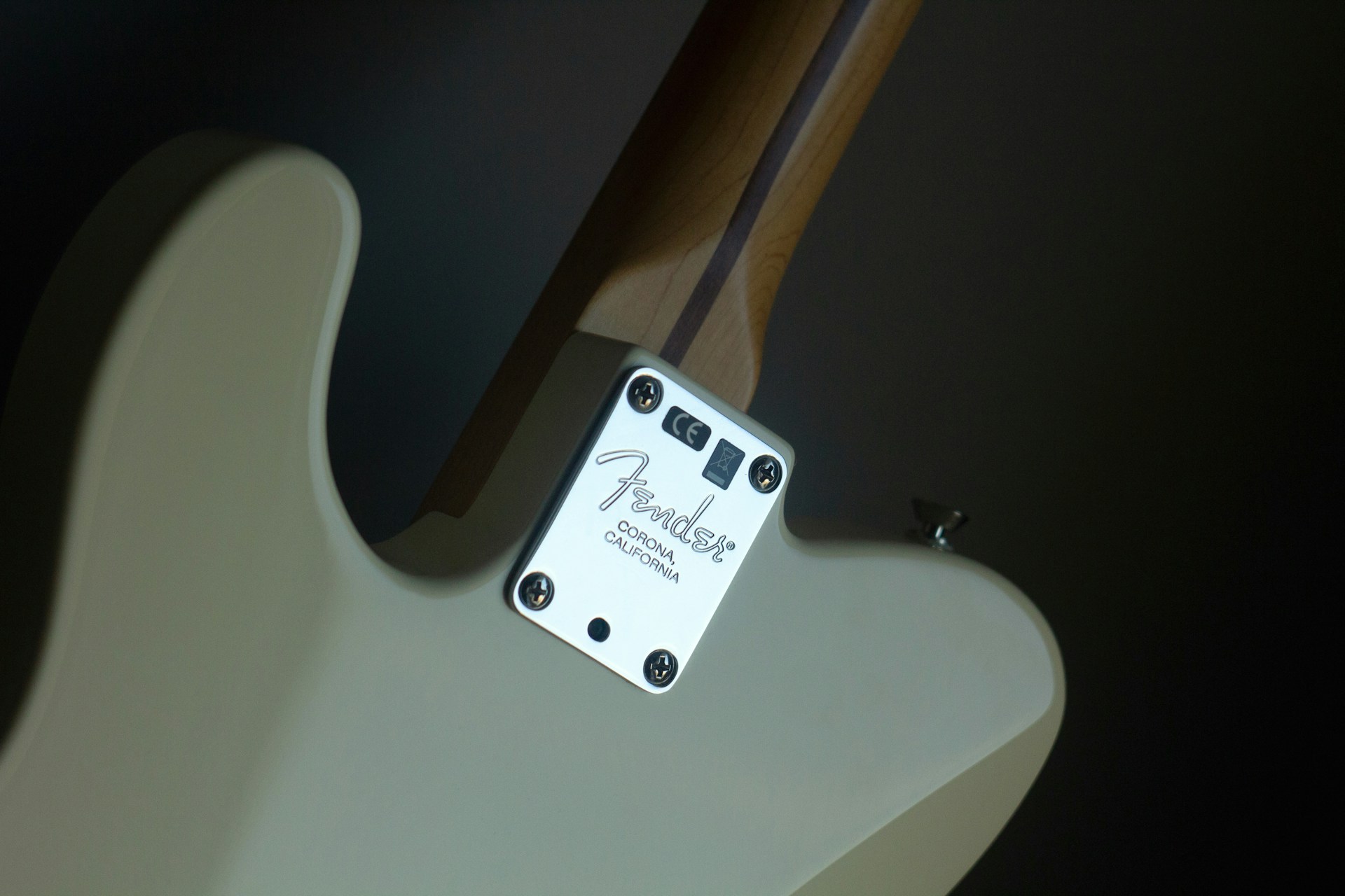 fender yurii stupen jgkve0x bxs unsplash